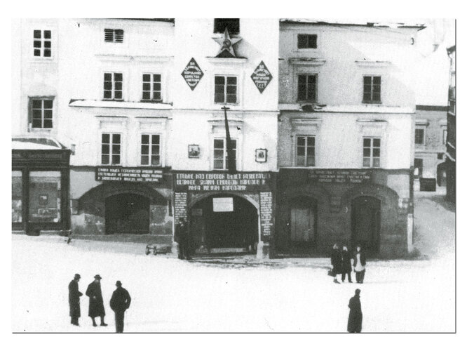 Sowjetische Stadtkommandantur