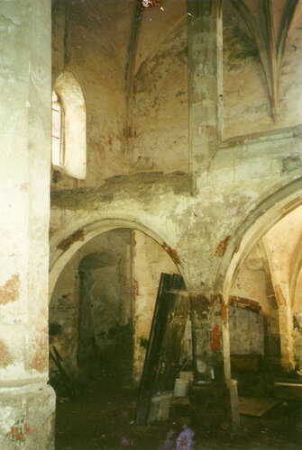Kirchenruine / Zničený kostel