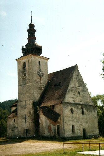 Kirchenruine / Zničený kostel