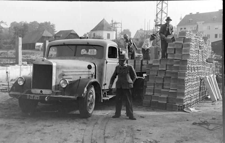 Baustelle der Volksschule