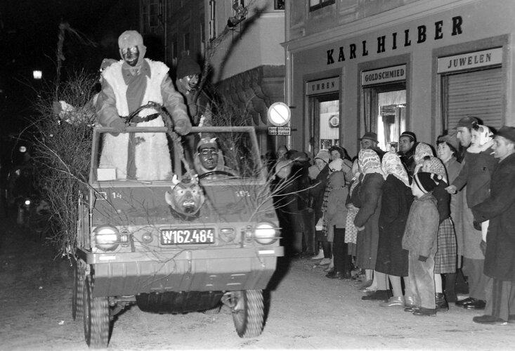 Krampusumzug durch die Innenstadt von Freistadt