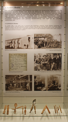 Vitrine "Bund der Ukraina" | © Mühlviertler Schlossmuseum Freistadt