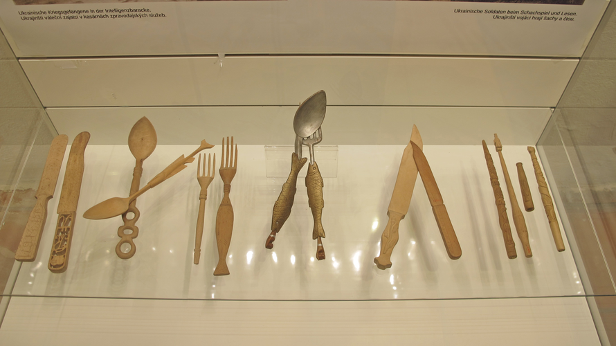 Vitrinenansicht - Objekte aus dem Freistädter Lager | © Mühlviertler Schlossmuseum Freistadt