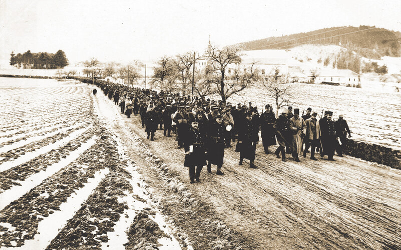 Marsch kriegsgefangener Ukrainer