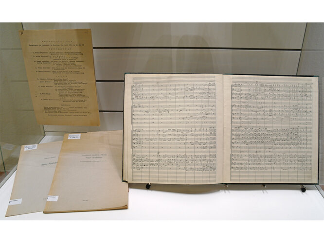 Werkverzeichnis und Biografie