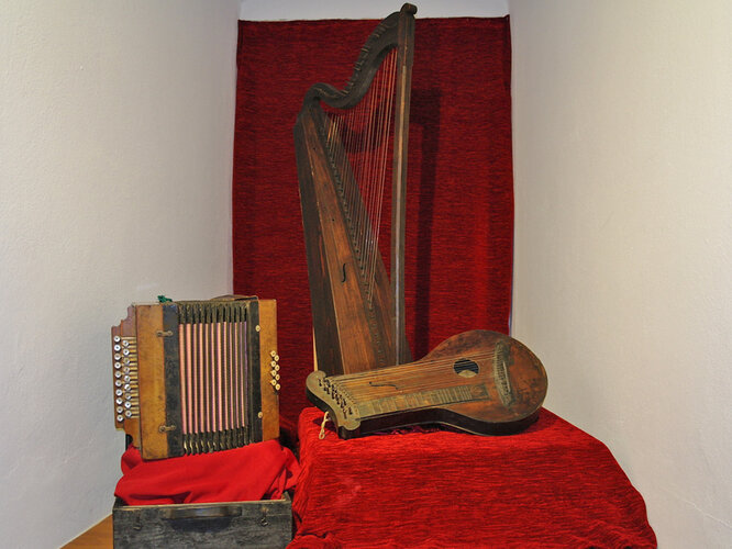 Instrumente der Volksmusik