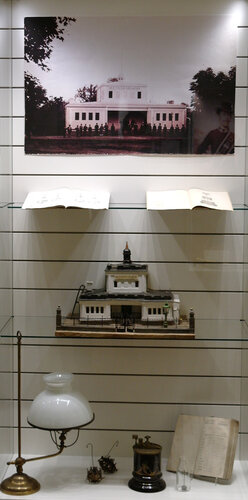 Vitrine: Das Acetylen-Gaswerk | © Mühlviertler Schlossmuseum, Foto: Verbund Oö. Museen