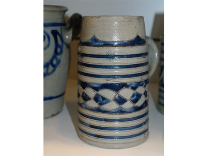 Steingut mit Salzglasur | © Mühlviertler Schlossmuseum, Foto: Verbund Oö. Museen