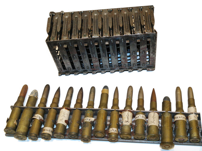 Magazin und Patronen | © Mühlviertler Schlossmuseum - Foto: Verbund Oö. Museen