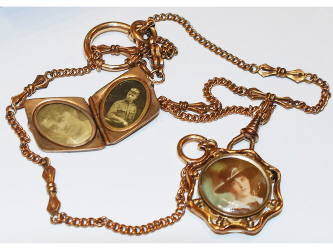 Kette mit Medaillon | © Foto: Verbund Oö. Museen