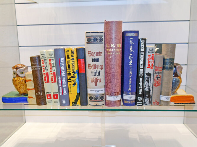 Kriegsliteratur | © Foto: Verbund Oö. Museen