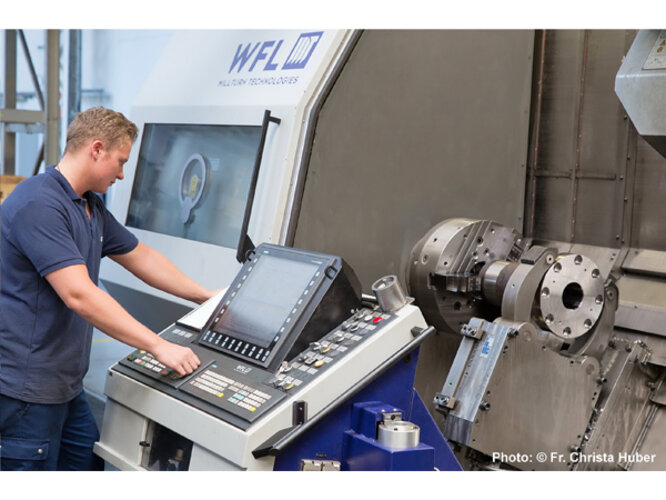 Metallbearbeitung (Schlosserei, Maschinenbau) | © Christa Huber