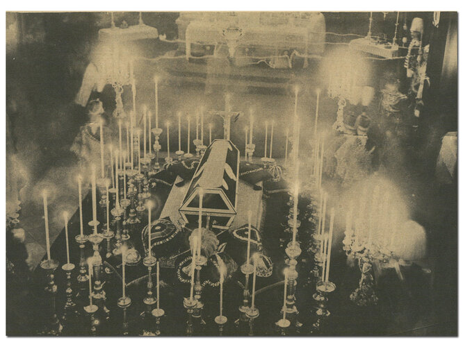 Aufbahrung in der Burgkapelle