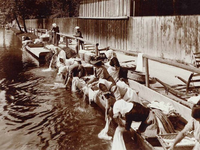 Wäscherinnen | © Stadtmuseen Wels
