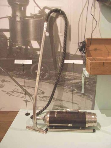 Schlittenstaubsauger | © Oö. Museumsverbund