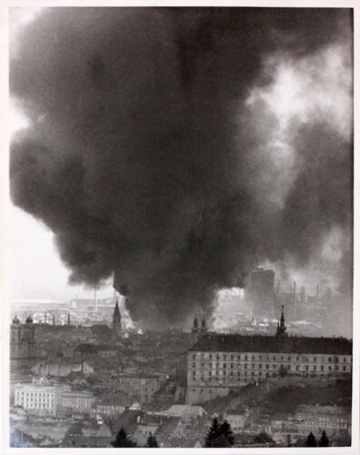 Bombardierung von Linz | © NORDICO Stadtmuseum Linz