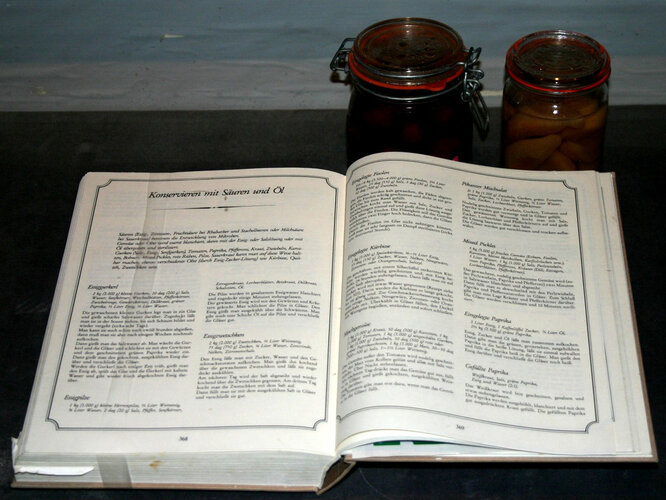 Kochbuch mit Rezepten zum Konservieren  | © Prämonstratenserstift Schlägl