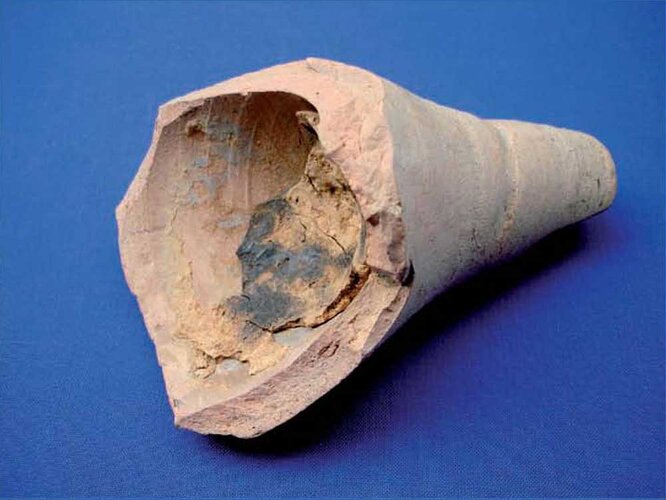 Fußspitze einer Amphore | © Nordico. Museum der Stadt Linz