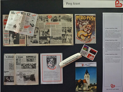 Ausstellungstafel "Perg feiert"