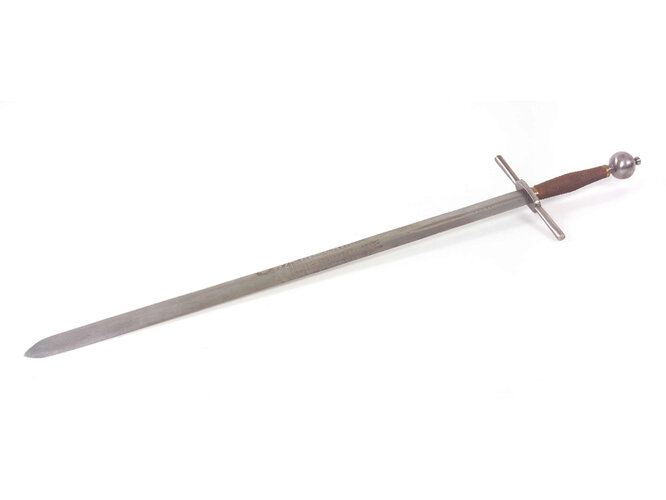 Linzer Stadtrichterschwert von Hanns Georg Schreckinger, mit Scheide | © Oö. Landesmuseen, Foto: Ernst Grilnberger