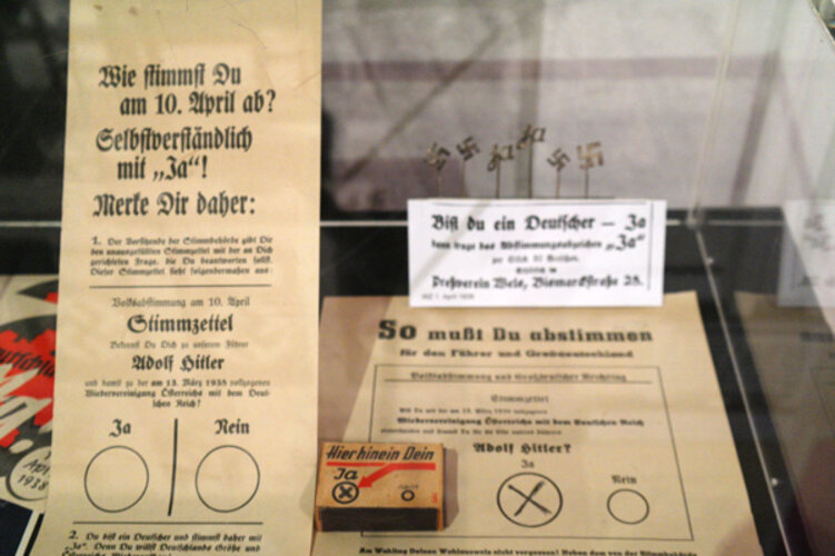 "Richtiges" Wahlverhalten | © Stadtmuseum Wels-Burg, Foto: Verbund Oö. Museen