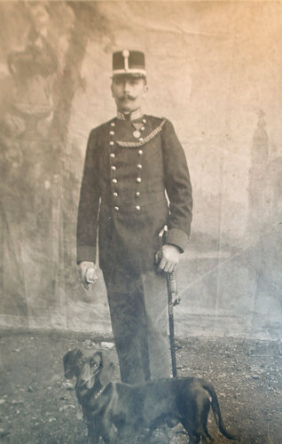 Herr Rieser, Wachmann von Weyer