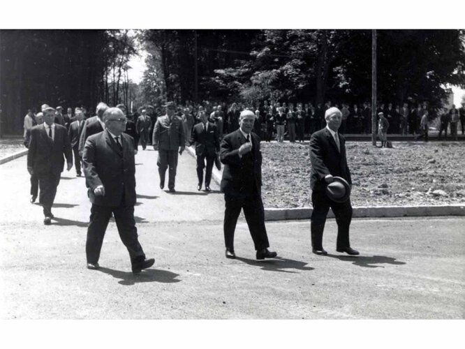 Spatenstich Kepleruni | © OÖ. Landesarchiv, Allgemeine Fotosammlung