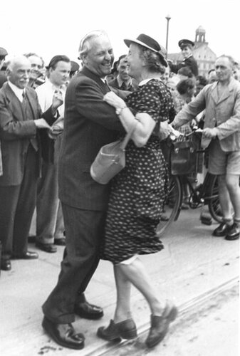 Aufhebung der sowjetischen Zonenkontrolle