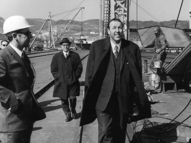 Baustelle VÖEST-Brücke | © © Foto Margret Wenzel-Jelinek, Wien (?)