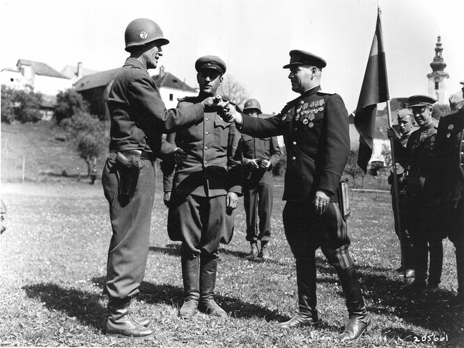 Das Ende des Krieges | © National Archives (205 661)