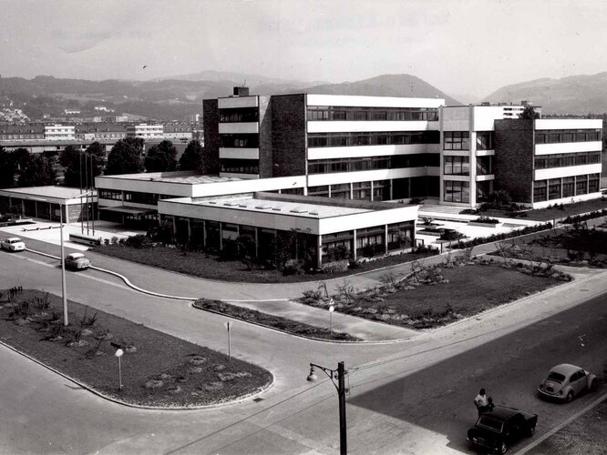 Bundesrealgymnasium Peuerbachstraße | © OÖ. Landesarchiv, Allgemeine Fotosammlung