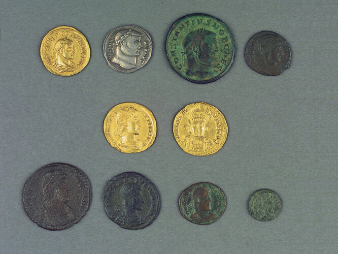 Fundmünzen der Spätantike | © Oö. Landesmuseum, A. Bruckböck