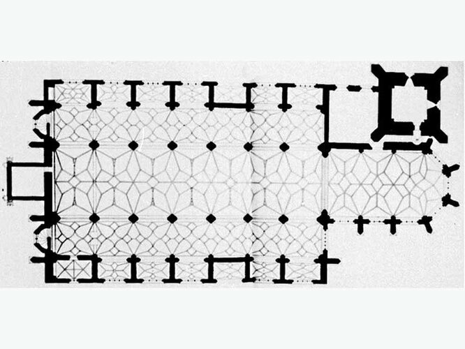 Grundriss Braunau Stadtpfarrkirche