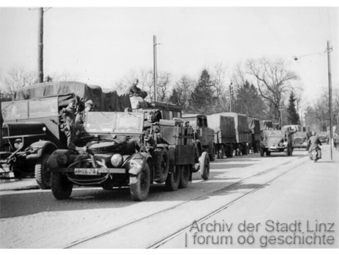 Einmarsch der Deutschen Truppen | © Archiv der Stadt Linz