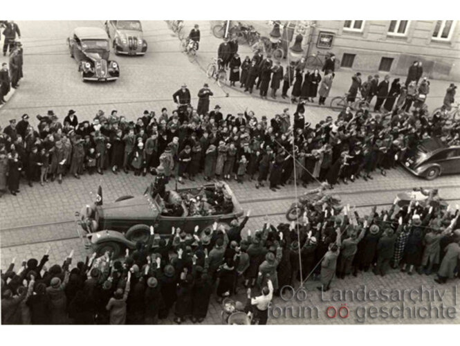Hitlers Einmarsch in Linz | © OÖ. Landesarchiv