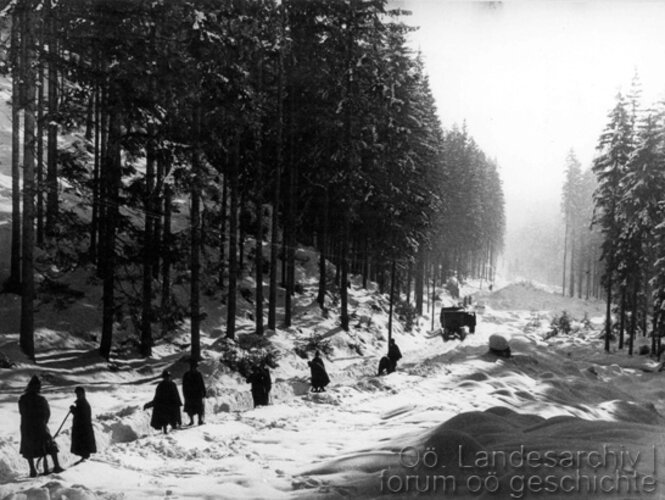 Transport der Kunstwerke | © OÖ. Landesarchiv