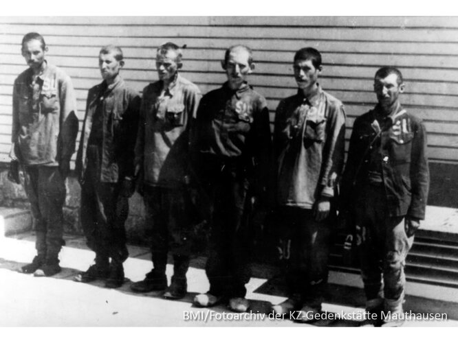 Häftlinge im KZ Mauthausen