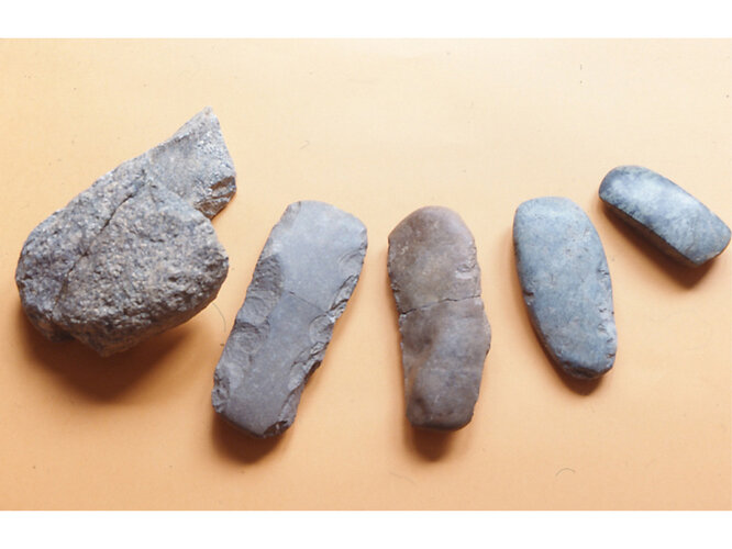 Neolithische Steinbeile