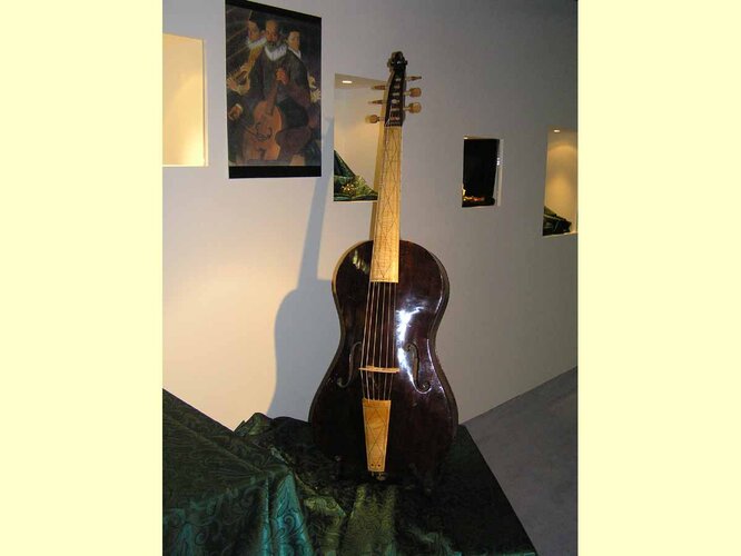 Gambe | © Musikinstrumentenmuseum Schloss Kremsegg 