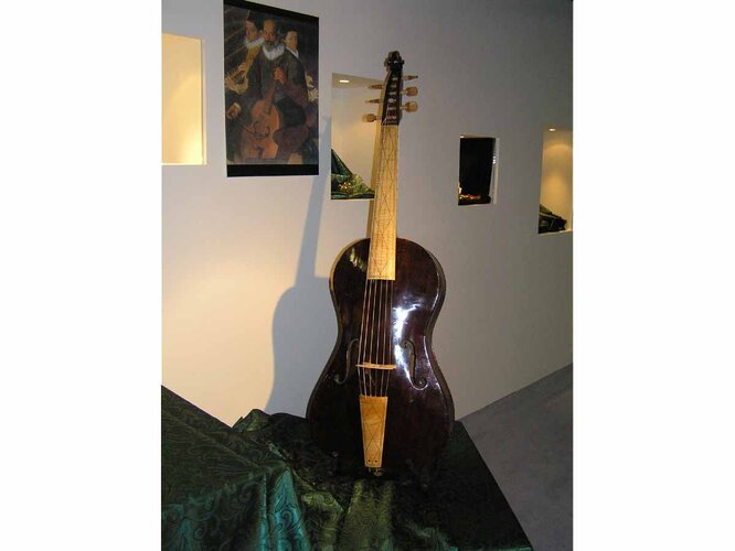 Gambe | © Musikinstrumentenmuseum Schloss Kremsegg