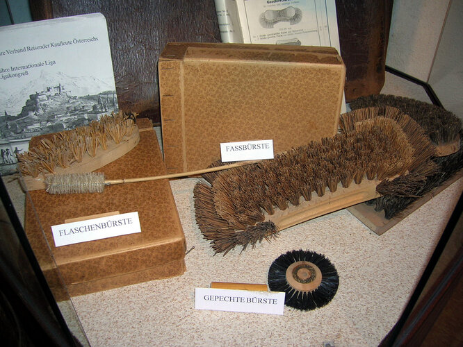 Sortiment eines Bürstenbinders