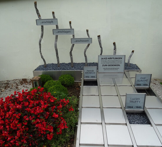 Sierning Denkmalenthuellung Todesmarsch