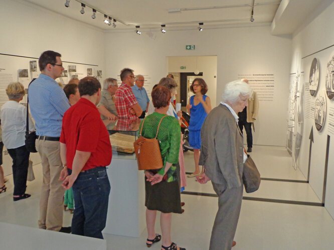 Kuratorenführung durch die Landessonderausstellung | © ARGE Regional- und Heimatforschung Oö.
