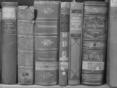 Historische Publikationen | © OÖ Schulmuseum / Flora Fellner